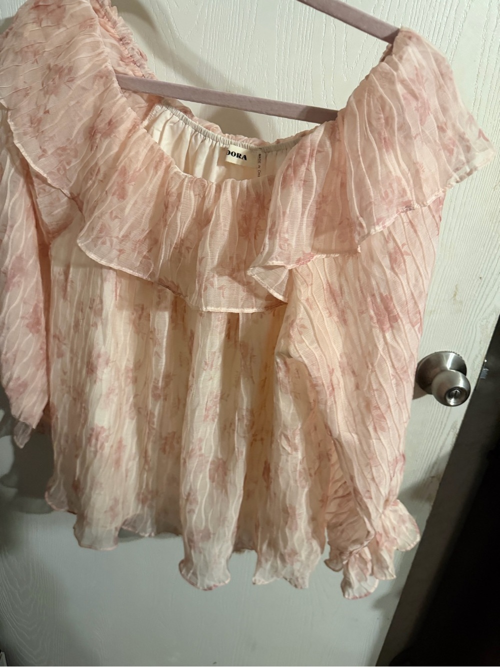 Large NWT ADORA Romantic Floral Ruffle Off-Shoulder Chiffon Blouse Pink